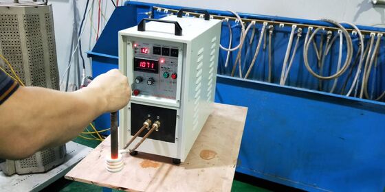अच्छा दाम हाई फ्रीक्वेंसी इंडक्शन सोल्डर मशीन एचएफ-15kw ऑनलाइन